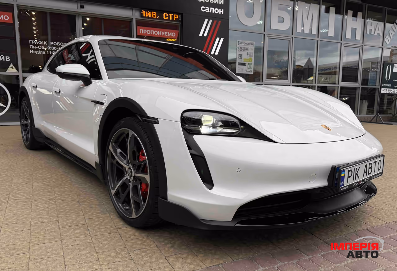 Porsche Taycan - фото 5