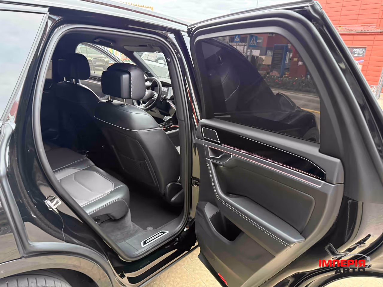Volkswagen Touareg - фото 57