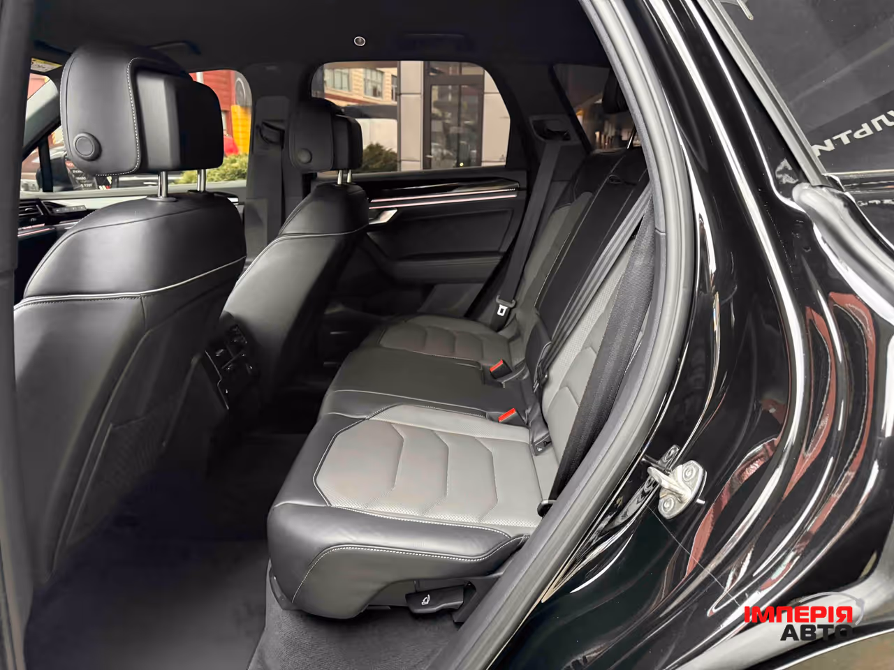 Volkswagen Touareg - фото 48