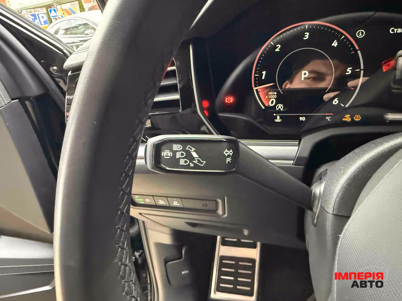 Volkswagen Touareg - фото 30