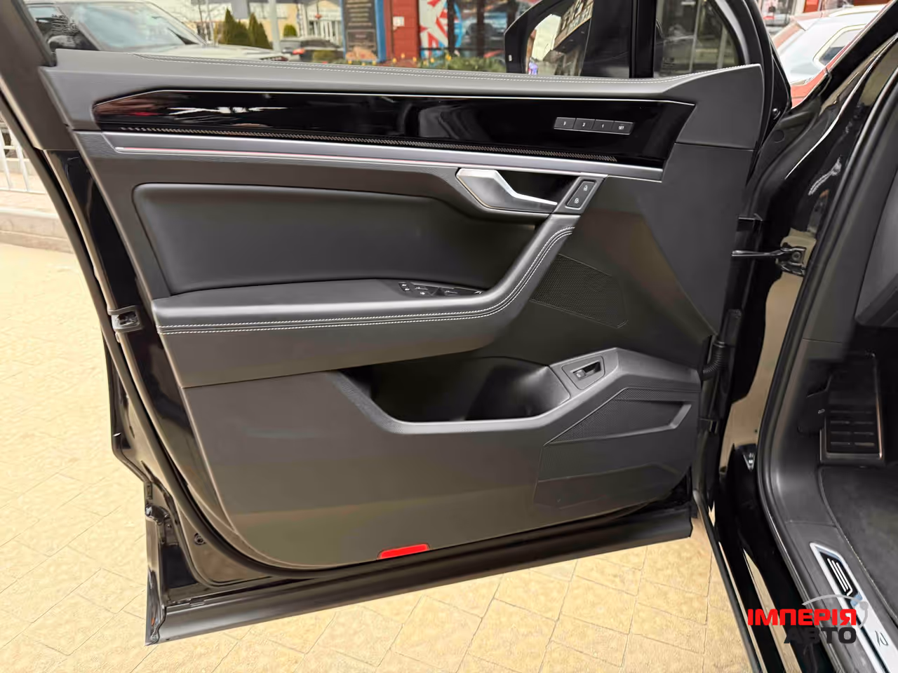 Volkswagen Touareg - фото 17