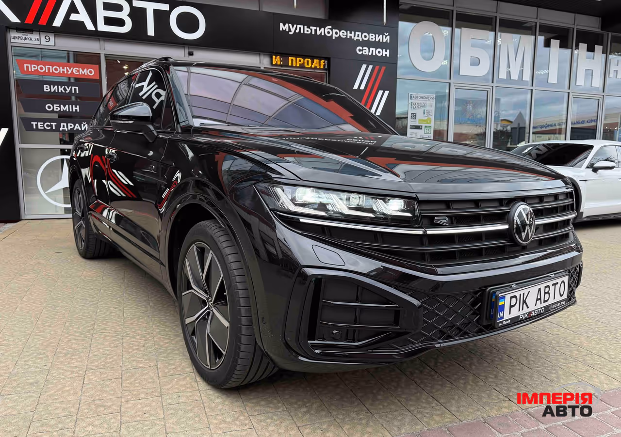 Volkswagen Touareg - фото 6