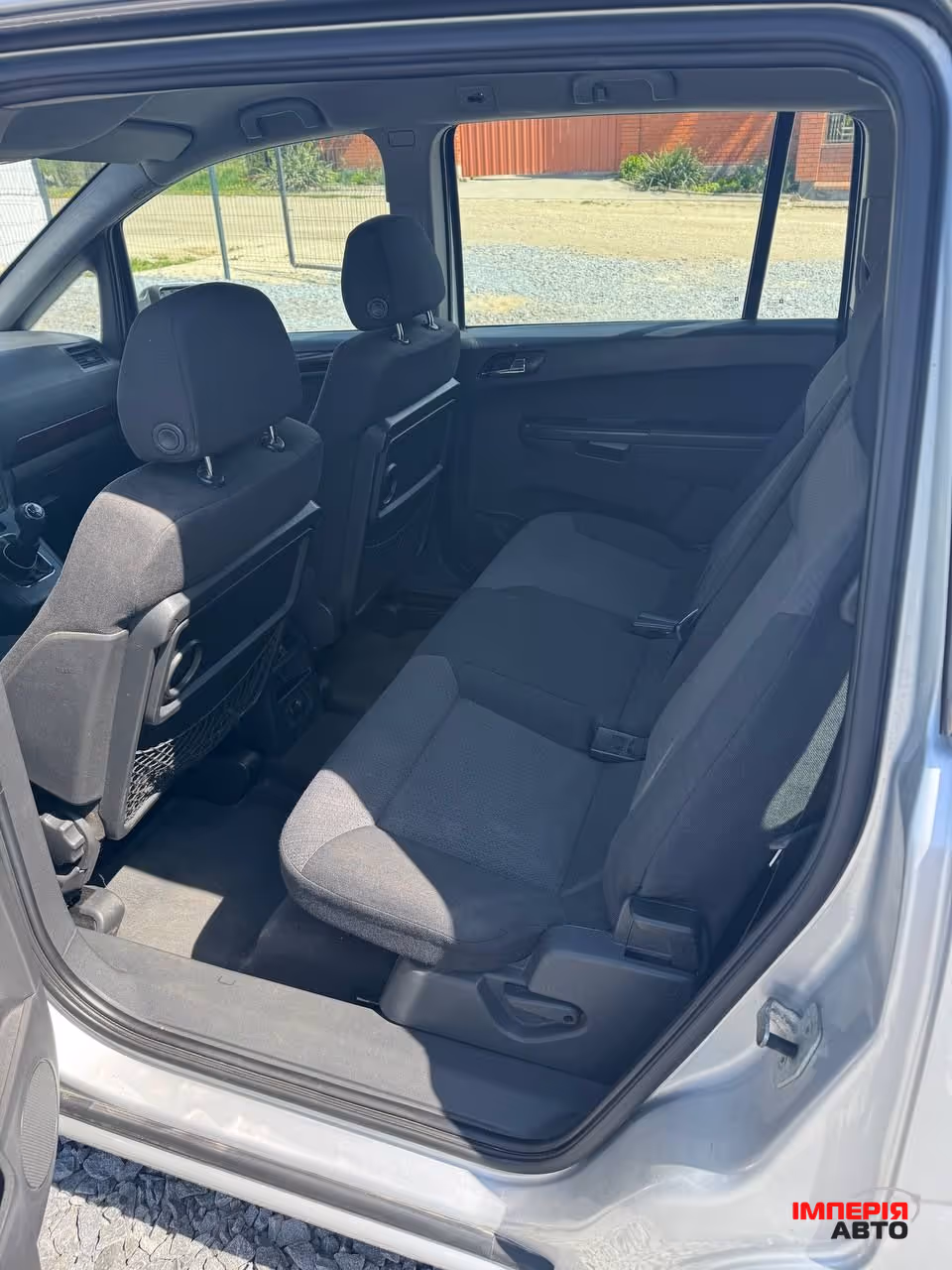 Opel Zafira - фото 19