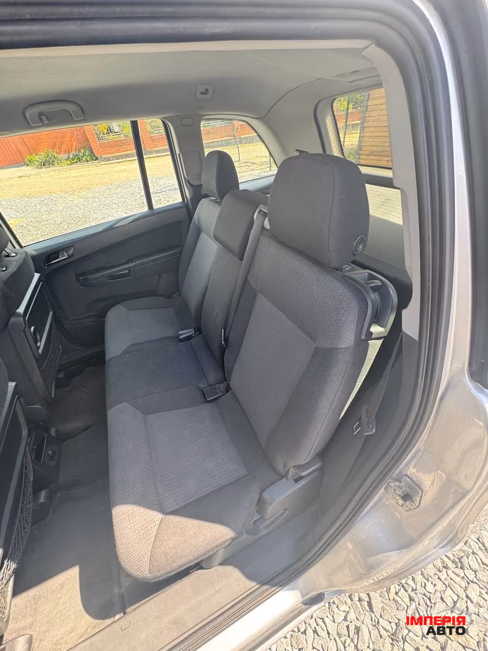 Opel Zafira - фото 20