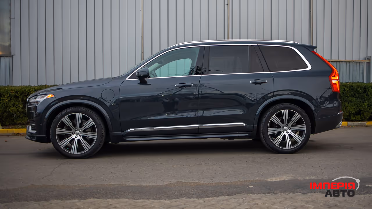 Volvo XC90 - фото 3