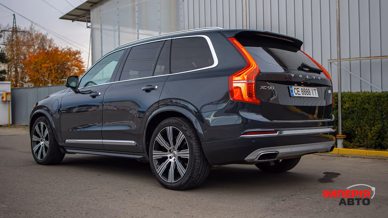 Volvo XC90 - фото 4