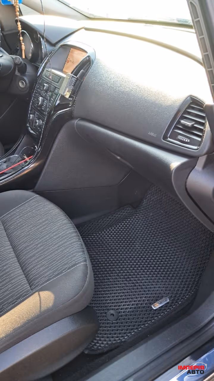 Opel Astra - фото 14