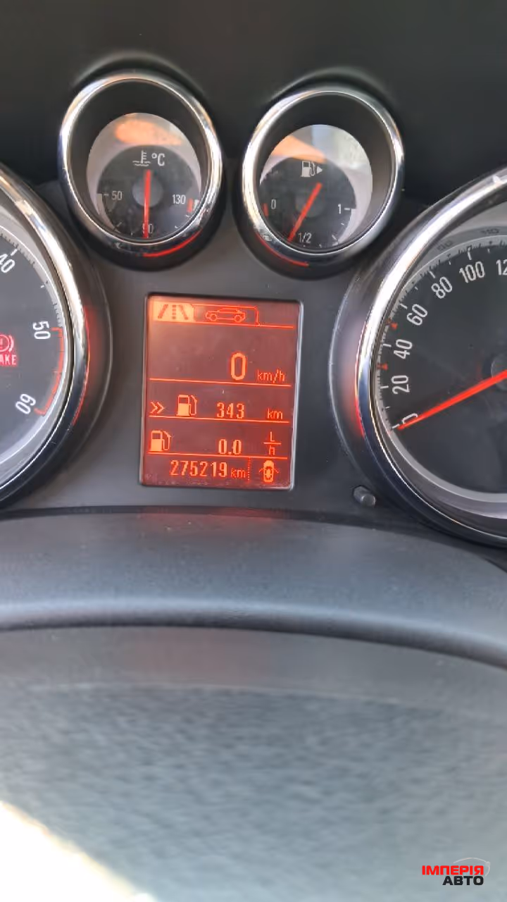 Opel Astra - фото 9
