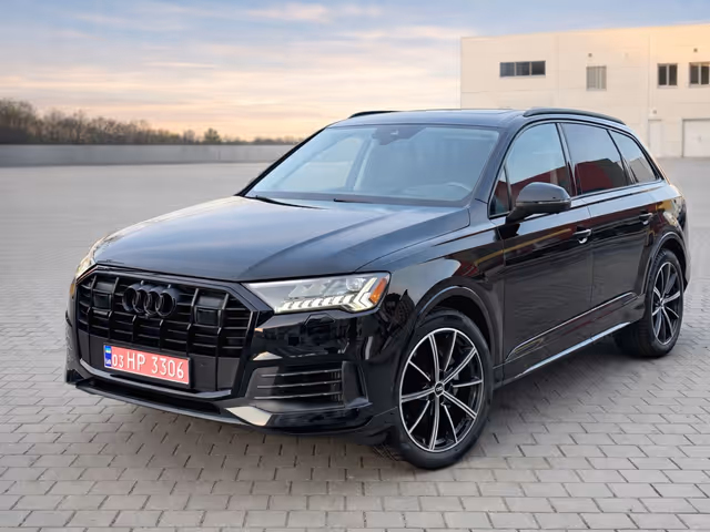 Audi Q7 - фото 2