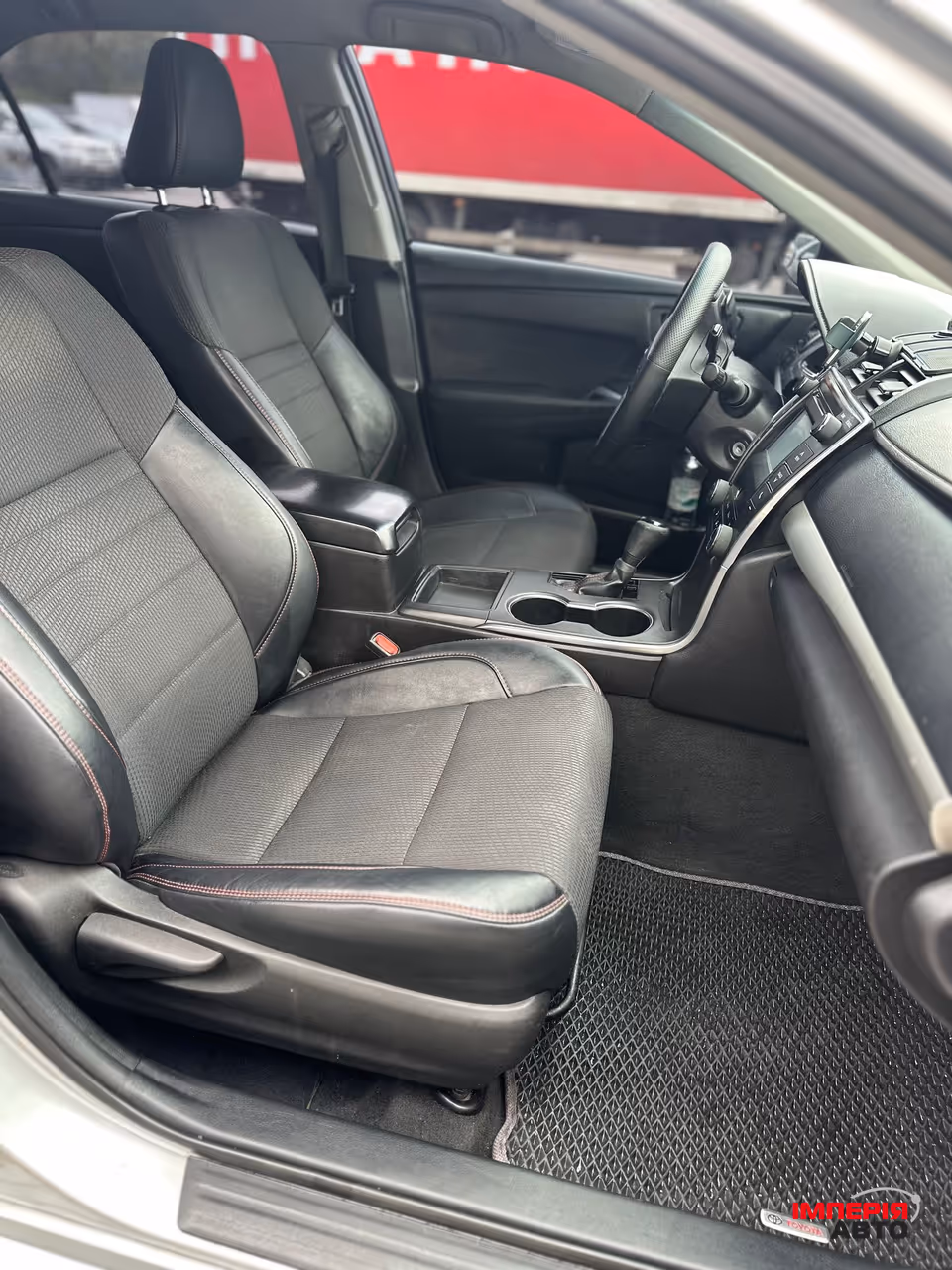 Toyota Camry - фото 16