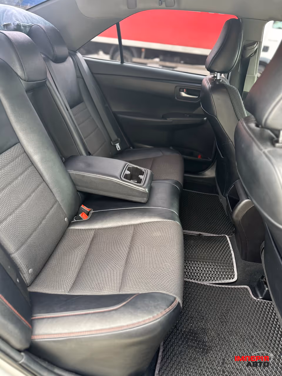 Toyota Camry - фото 15