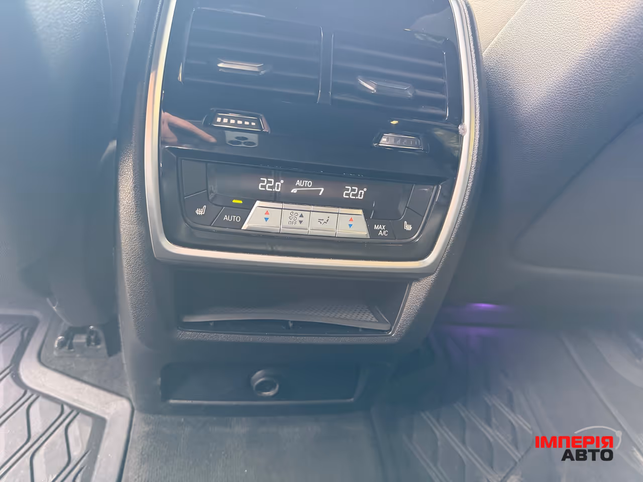 BMW X5 - фото 10