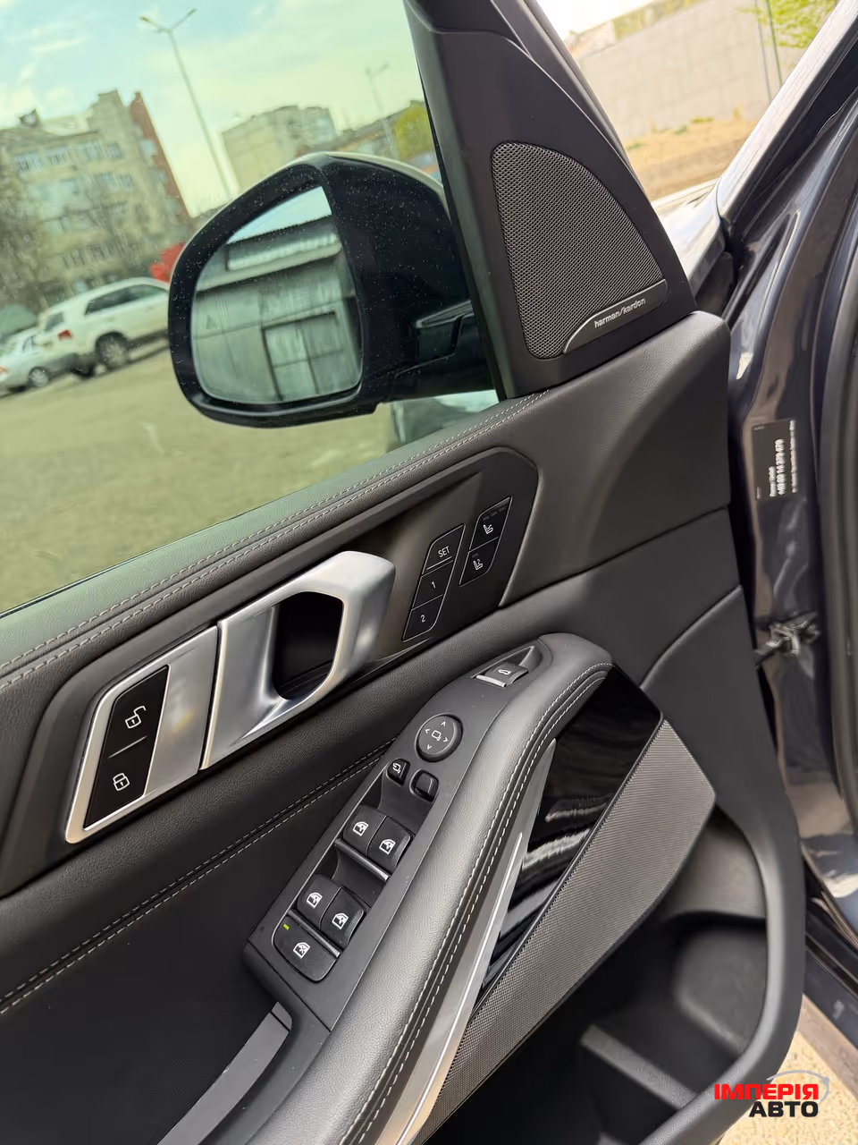 BMW X5 - фото 17