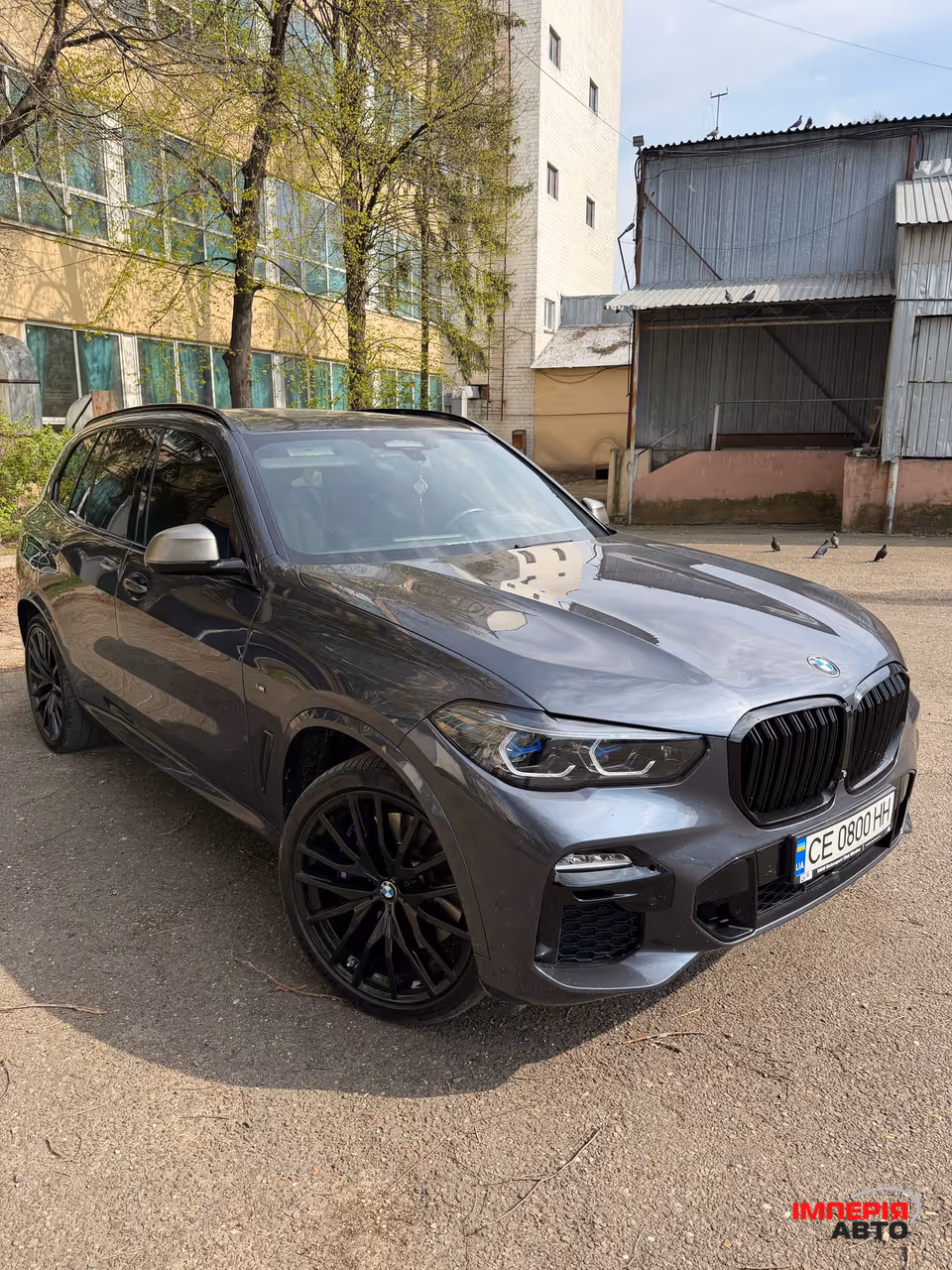 BMW X5 - фото 1