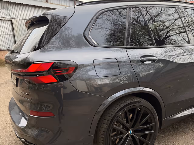 BMW X5 - фото 3