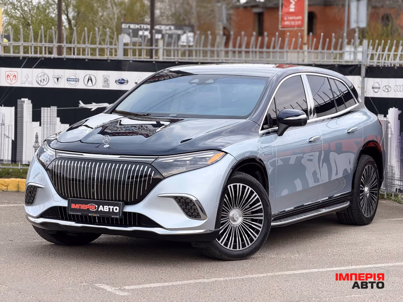 Mercedes-Benz Maybach EQS SUV - фото 1