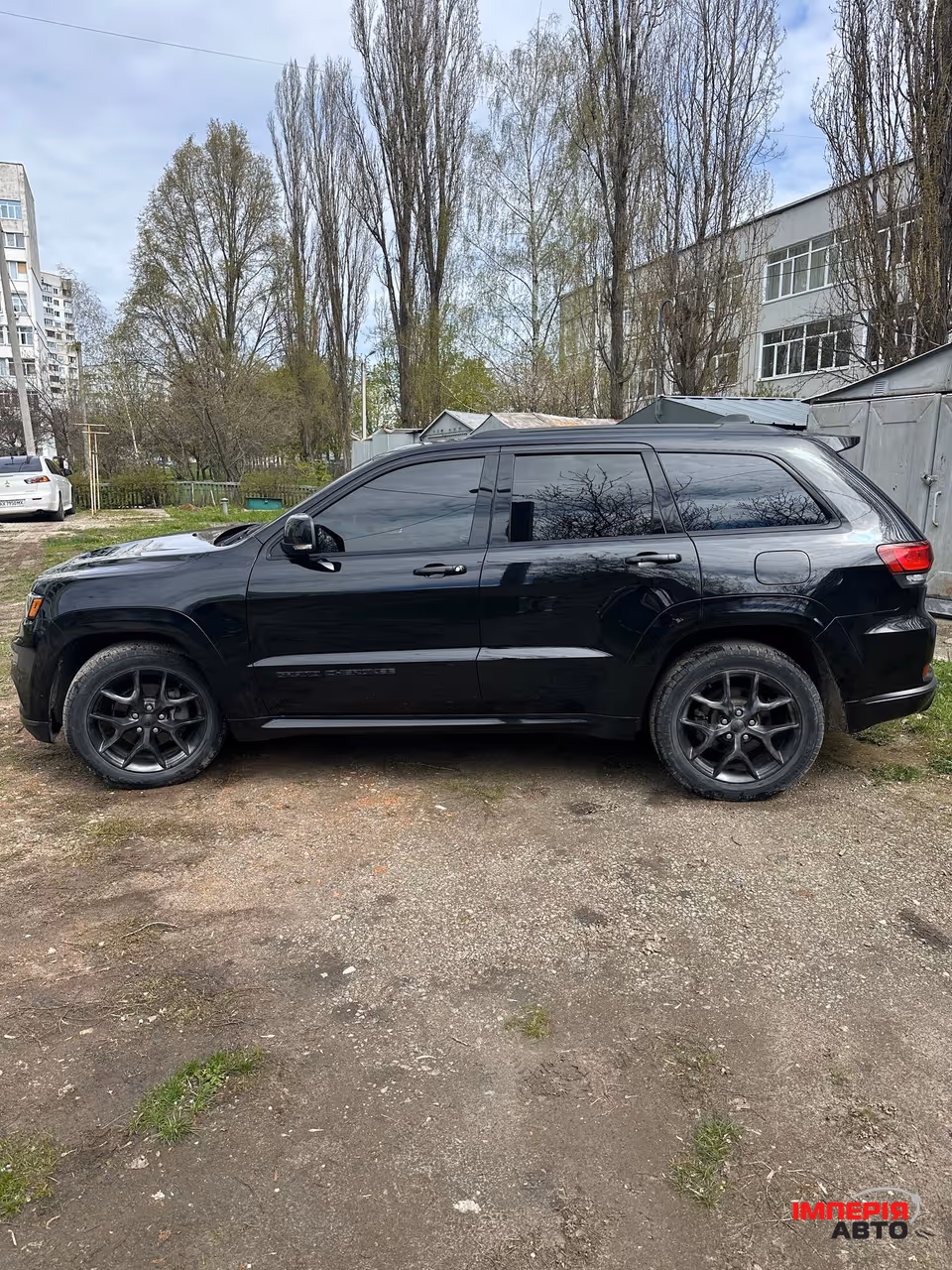 Jeep Grand Cherokee - фото 3