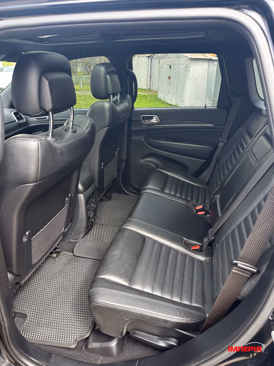 Jeep Grand Cherokee - фото 8