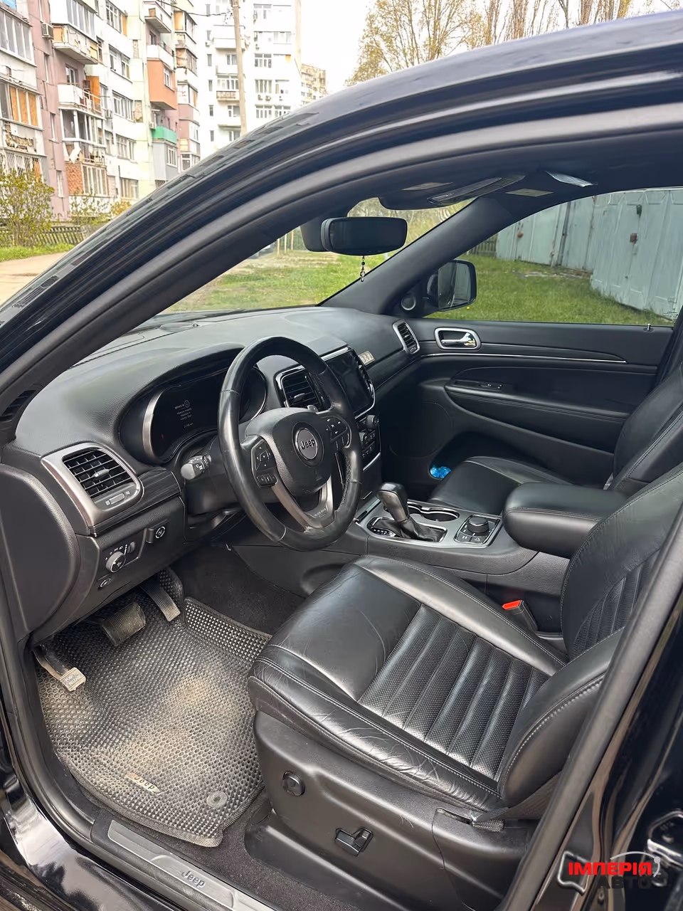Jeep Grand Cherokee - фото 7