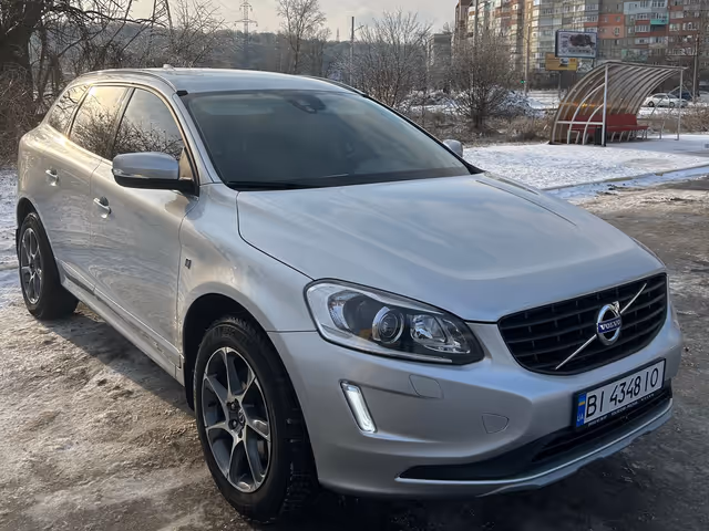 Volvo XC60 - фото 3