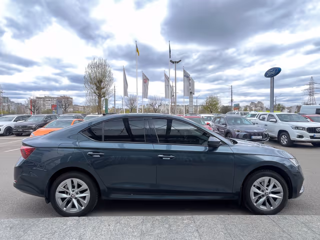 Skoda Octavia - фото 5