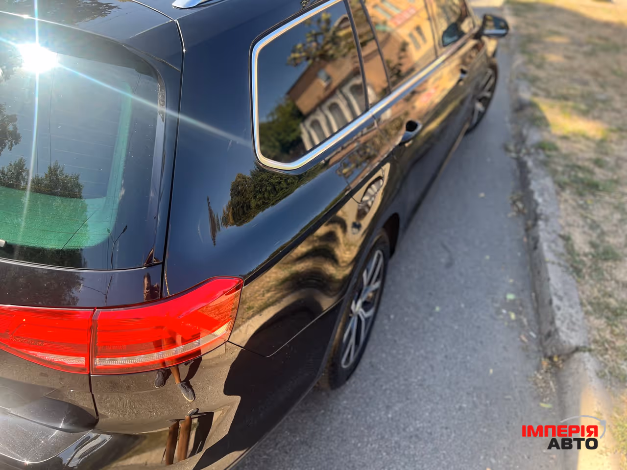 Volkswagen Passat - фото 6