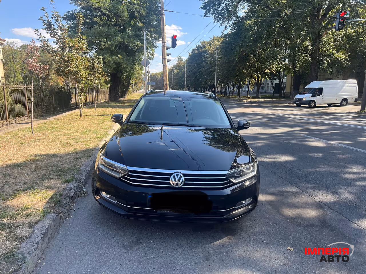Volkswagen Passat - фото 2