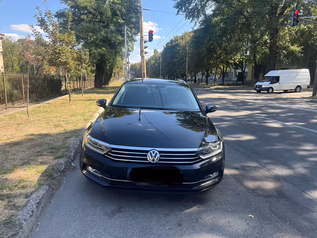 Volkswagen Passat - фото 2