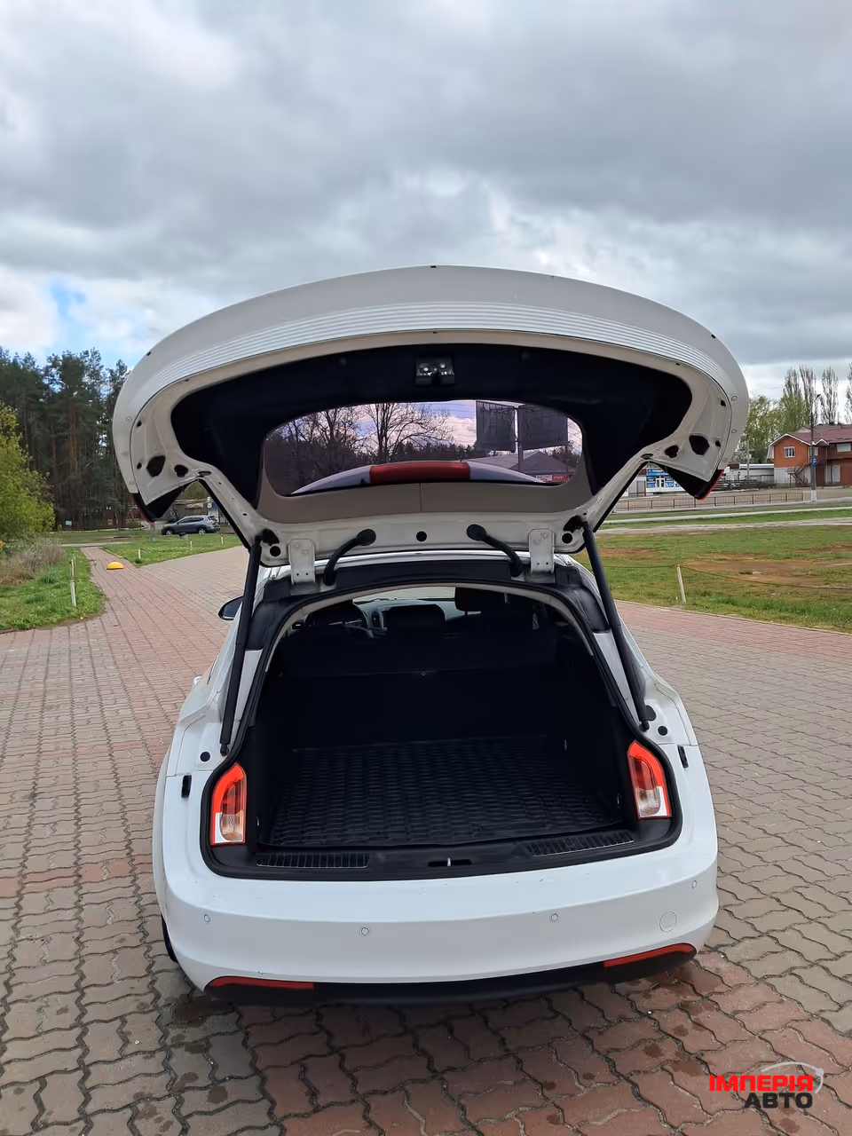 Opel Insignia - фото 9