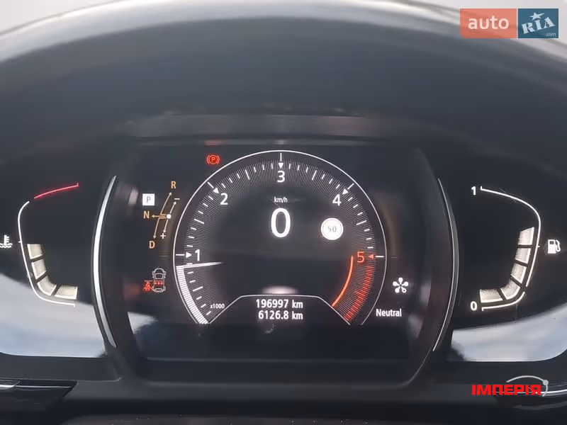 Renault Espace - фото 6