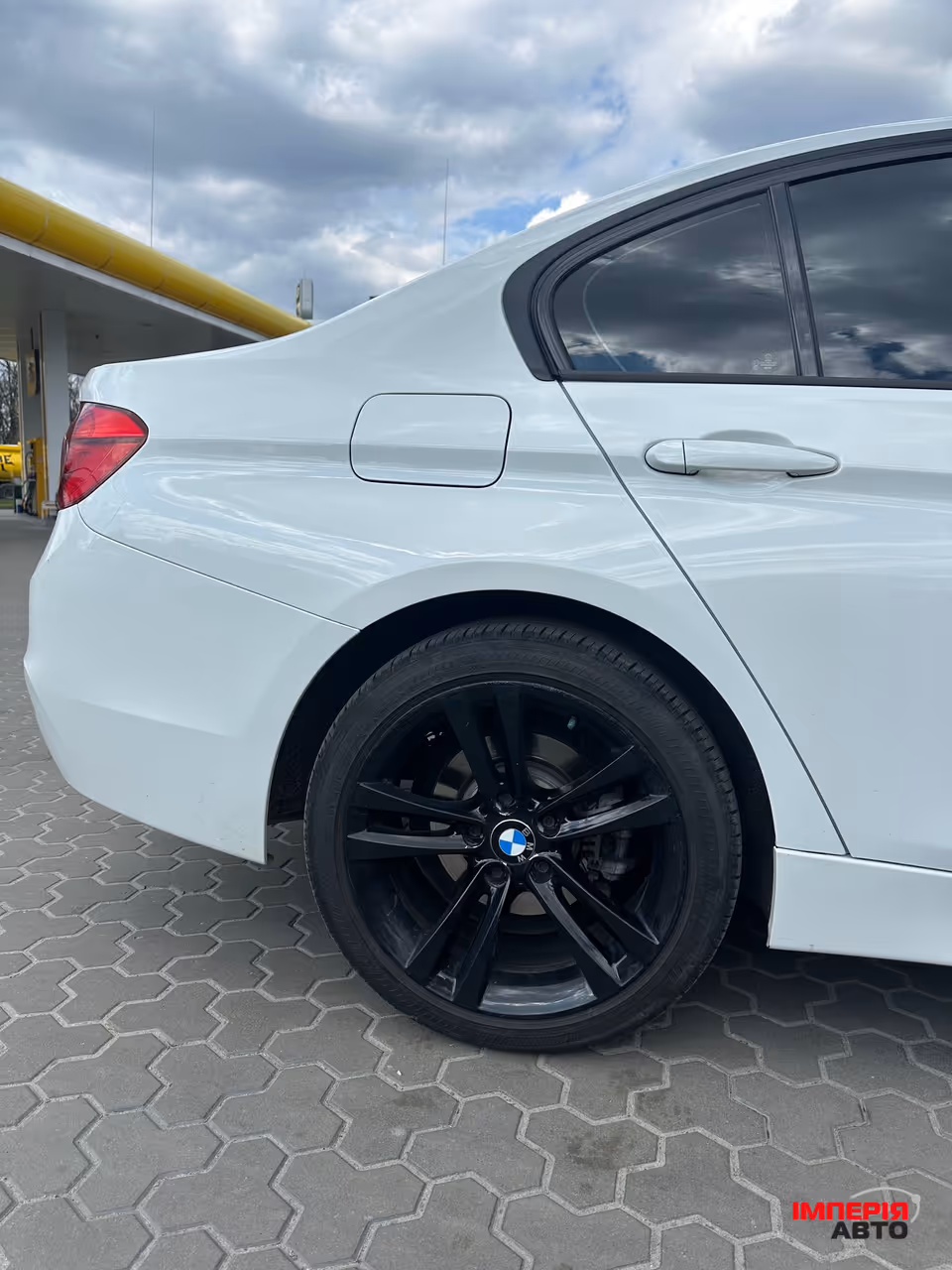 BMW 3 серії - фото 18