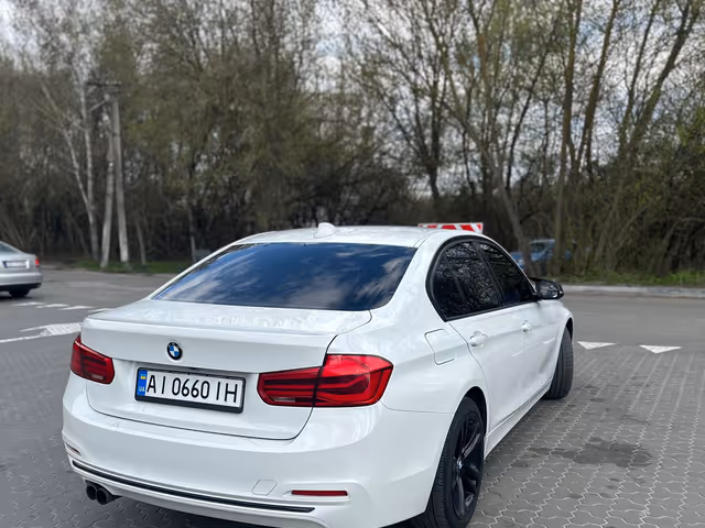 BMW 3 серії - фото 3