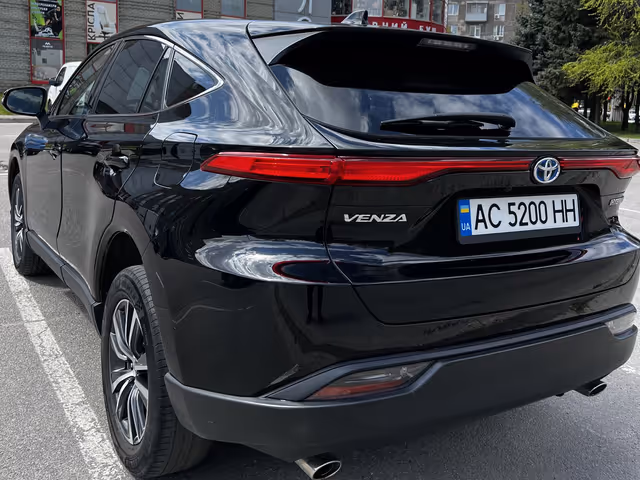 Toyota Venza - фото 3