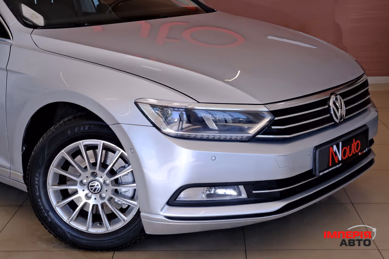 Volkswagen Passat - фото 3