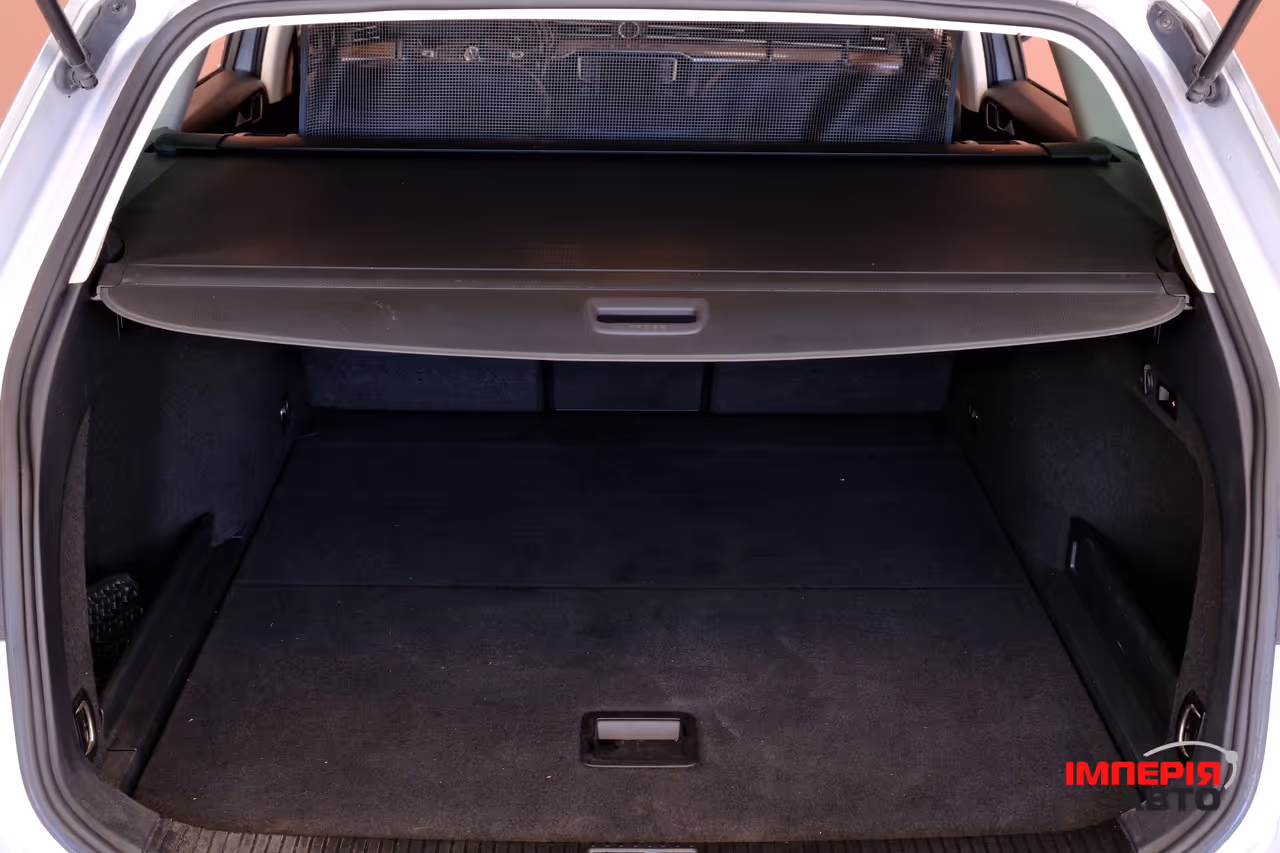 Volkswagen Passat - фото 9