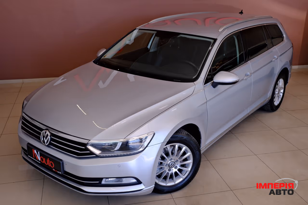 Volkswagen Passat - фото 2