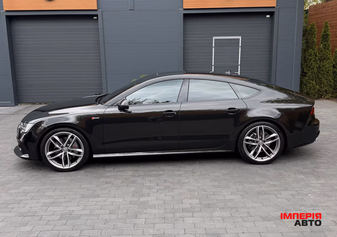 Audi A7 - фото 8