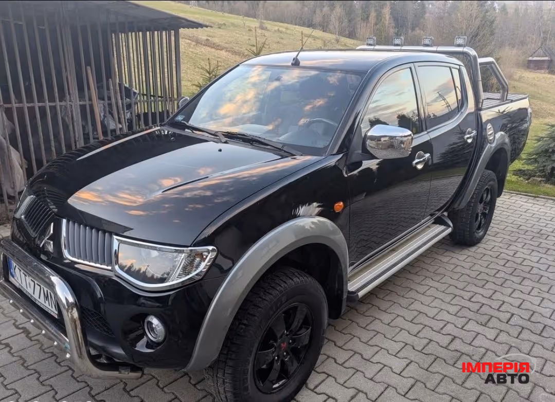 Mitsubishi L200 - фото 2