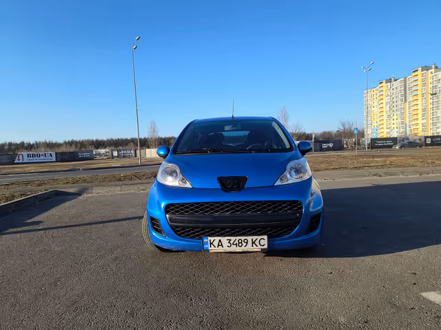 Peugeot 107 - фото 4