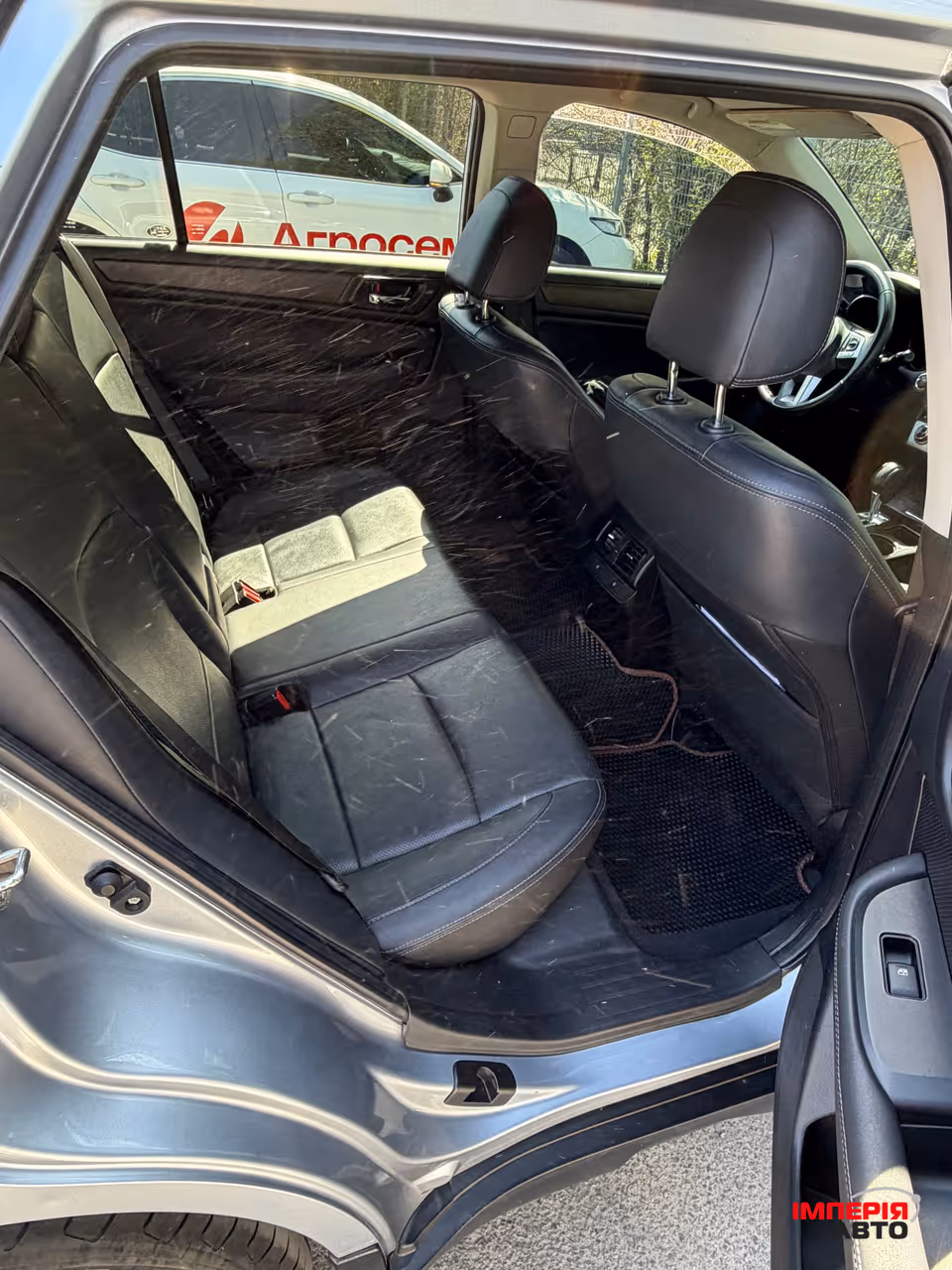 Subaru Outback - фото 17