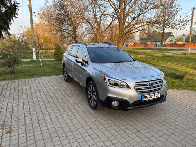 Subaru Outback - фото 3