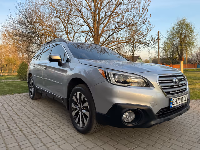 Subaru Outback - фото 2