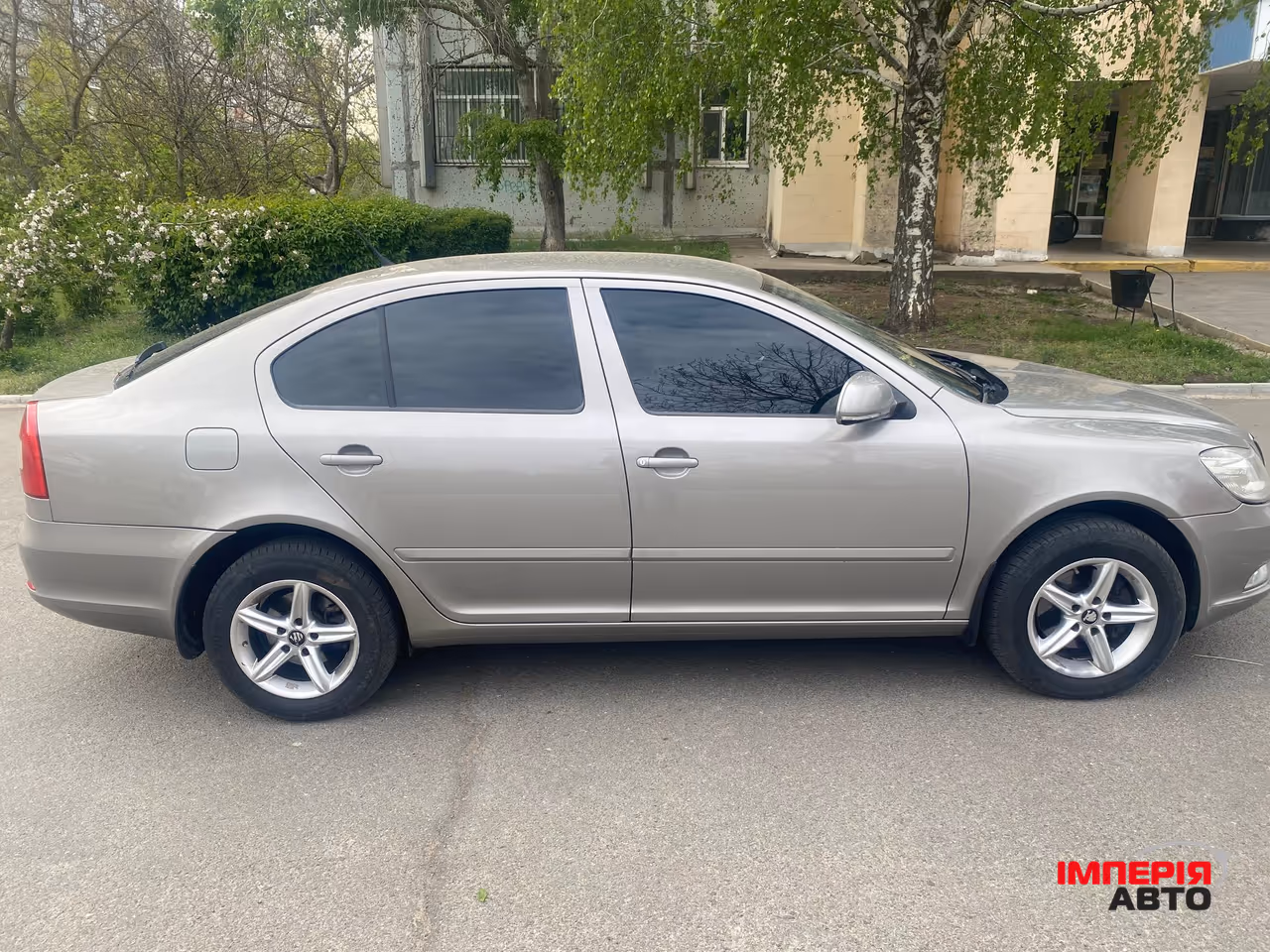Skoda Octavia - фото 2