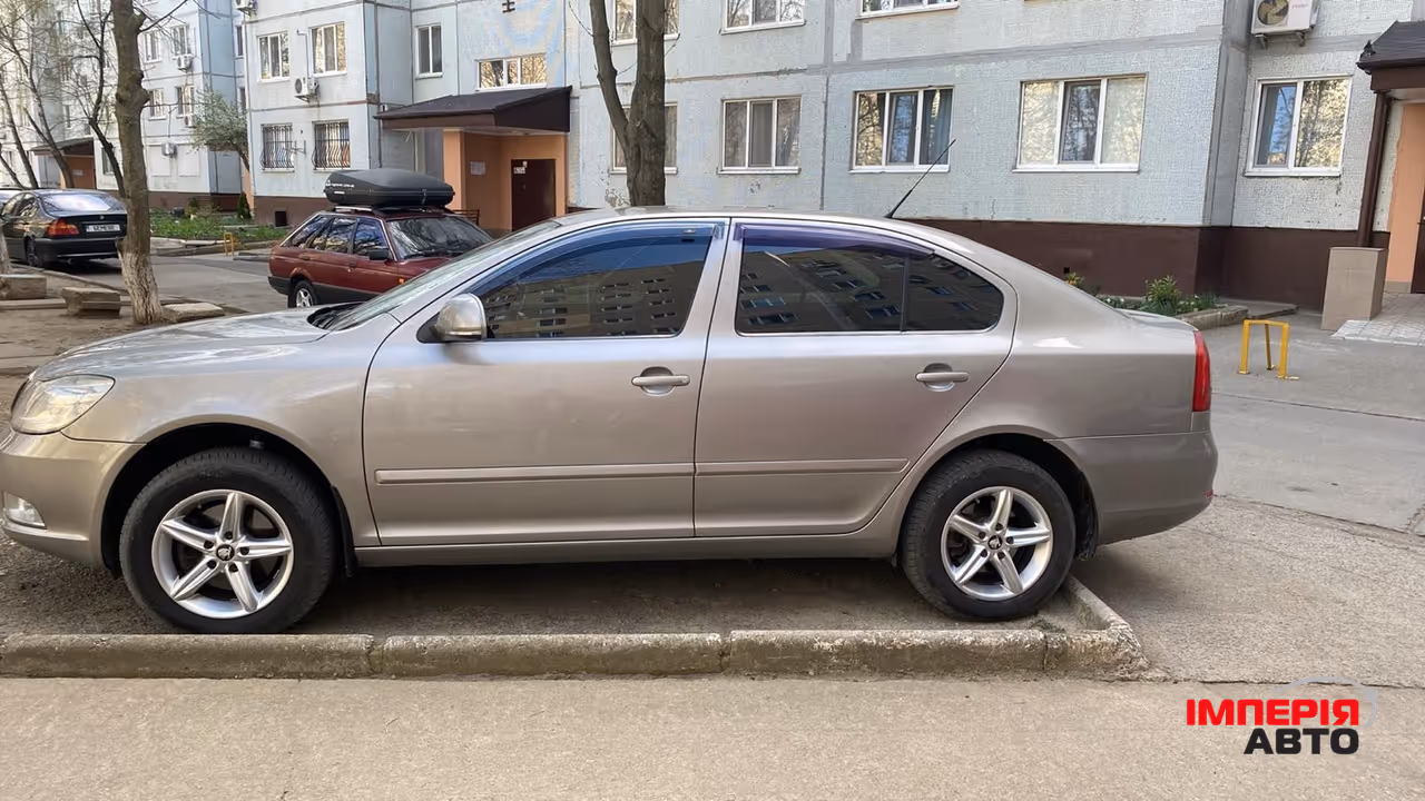 Skoda Octavia - фото 5