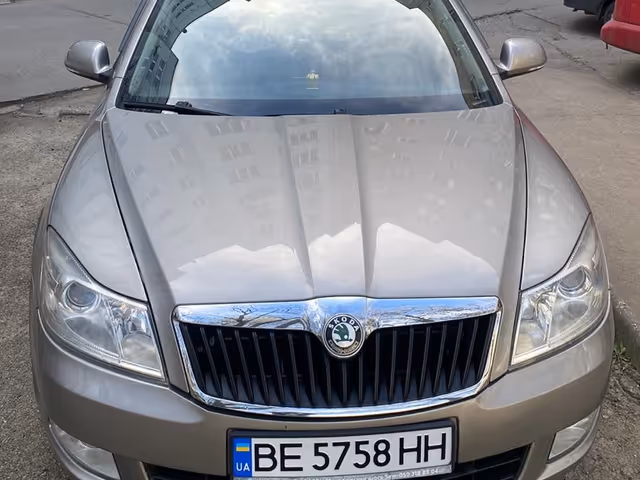 Skoda Octavia - фото 4