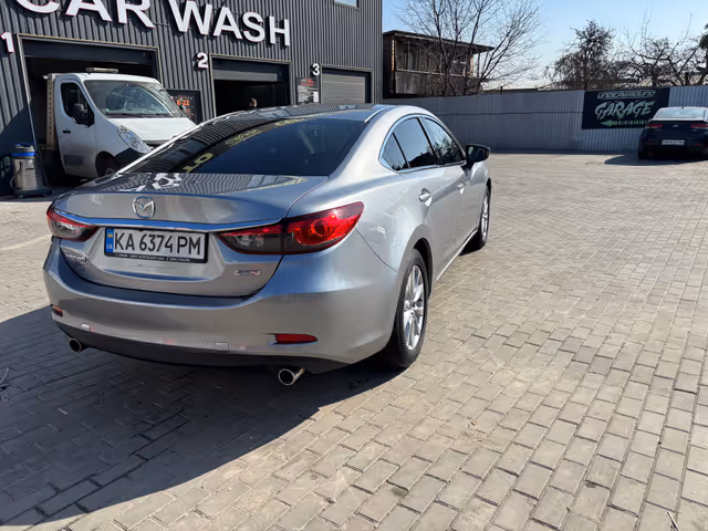 Mazda 6 - фото 5