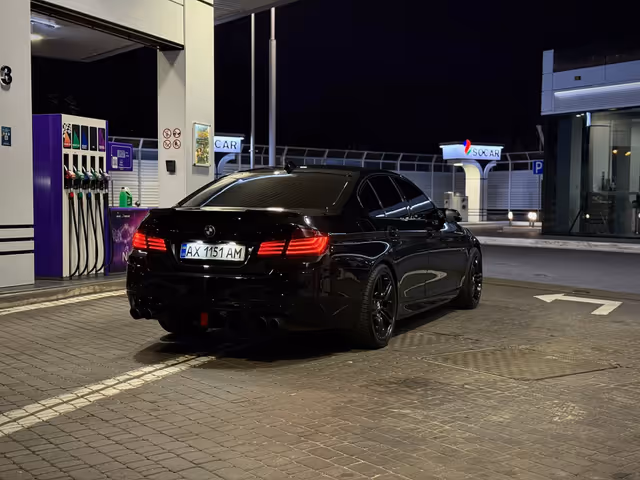 BMW 5 серії - фото 4
