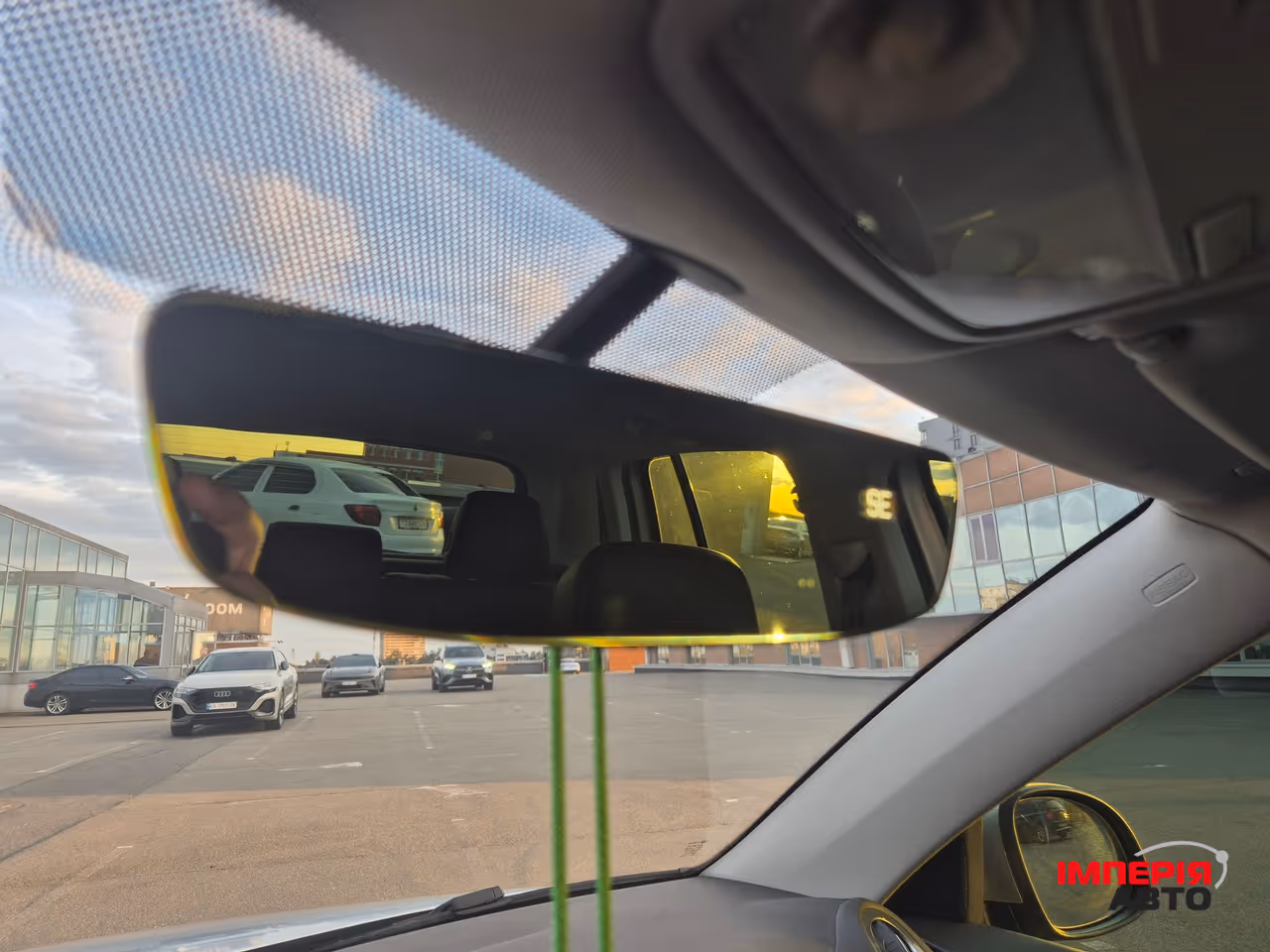 Volkswagen Tiguan - фото 20