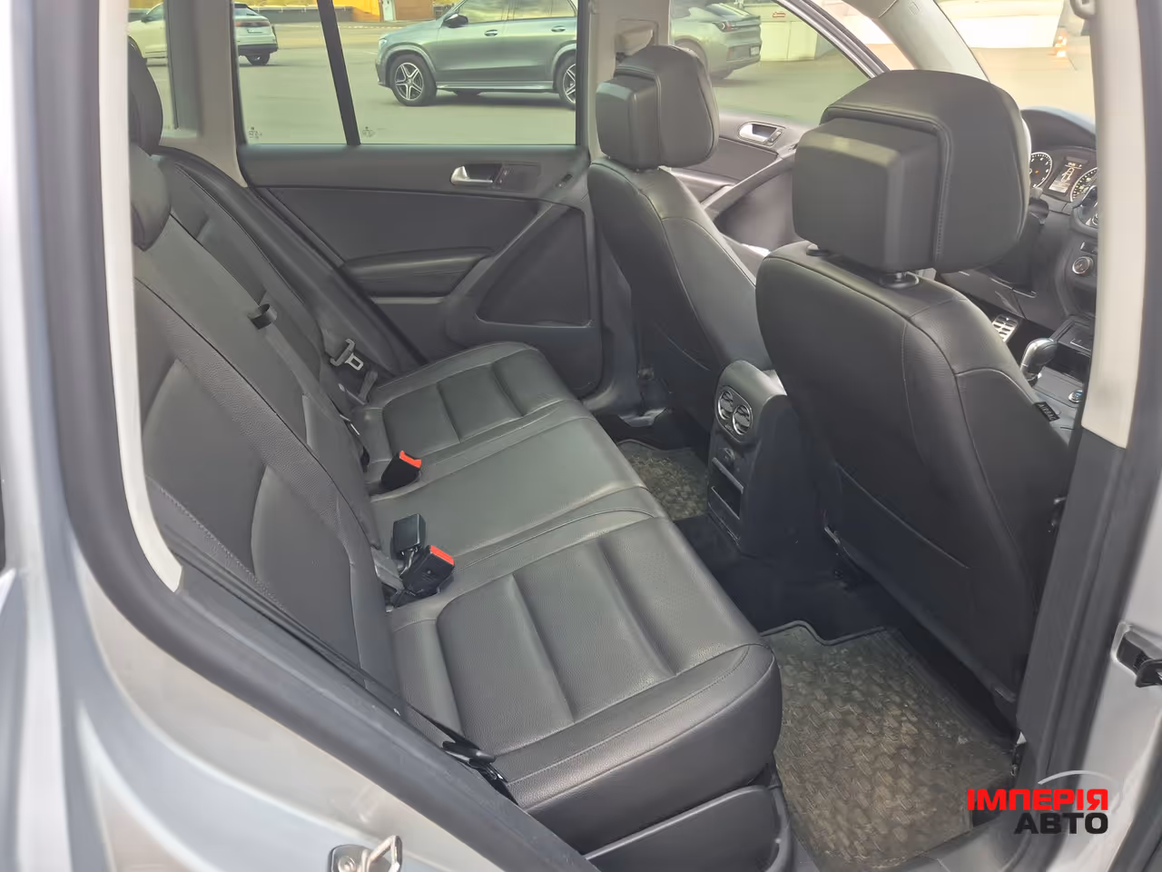 Volkswagen Tiguan - фото 18