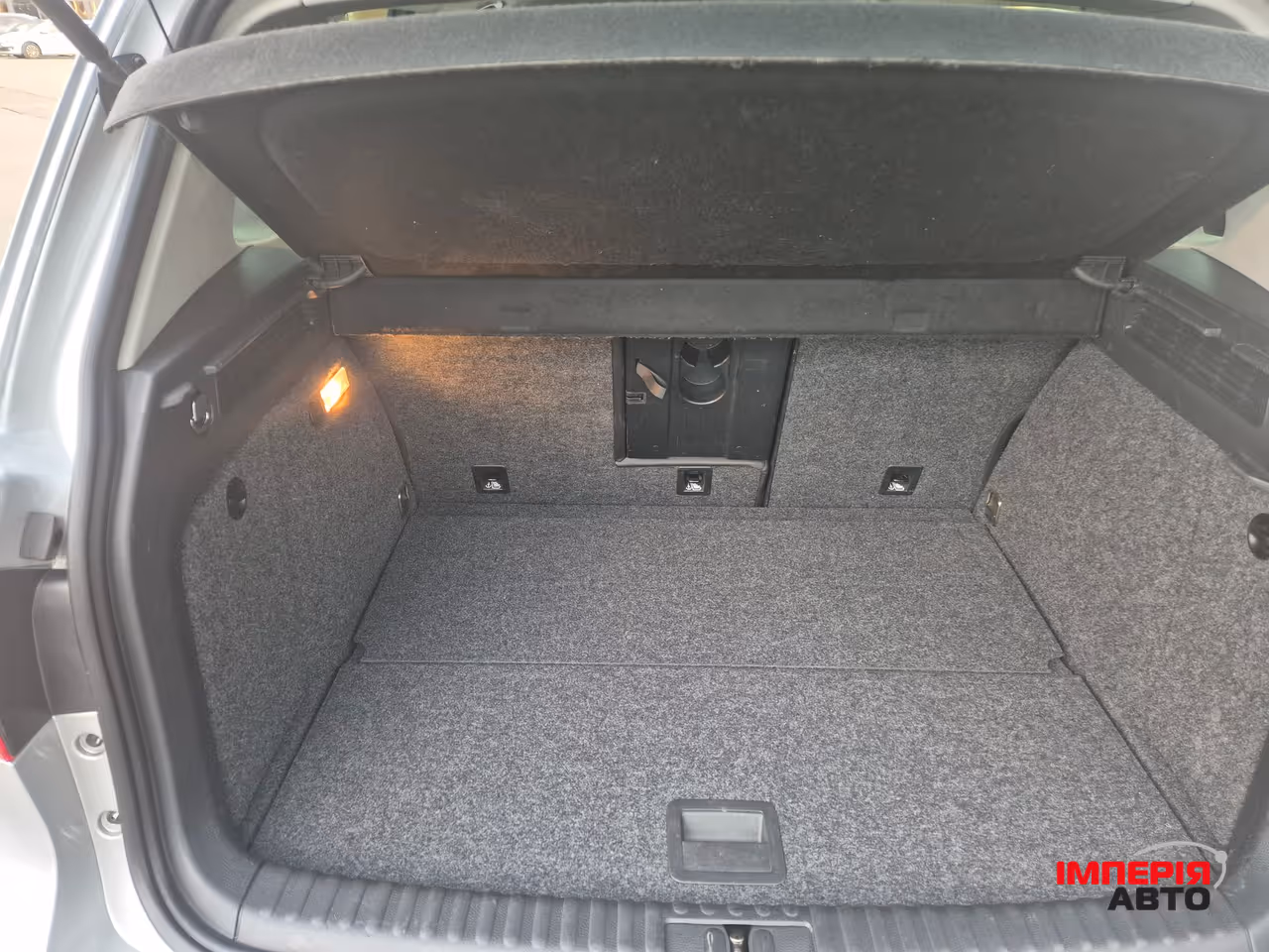 Volkswagen Tiguan - фото 10